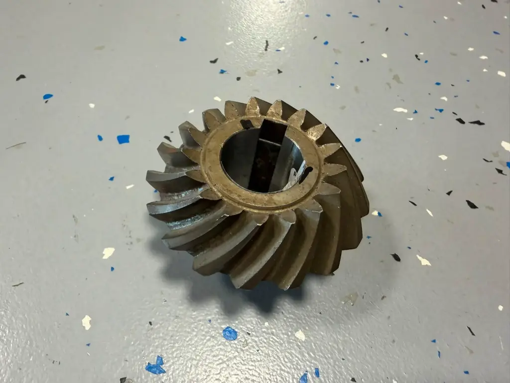 PINION COSITOARE Z17 FI25 ELICOIDAL CO30083 