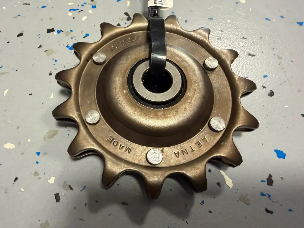 PINION INTINZATOR Z15 MASSEY FERGUSON