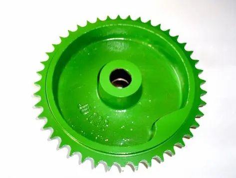 PINION Z44 E19965 AE15009 JOHN DEERE