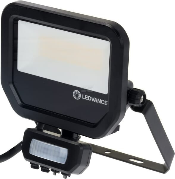 Lampă LED cu senzor 20W 2400LM Ledvance