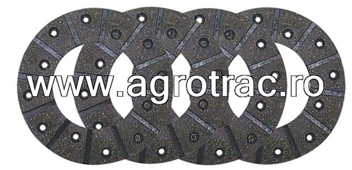 [25/421-15 71702001] Set placute frana 3134668R3 pentru Case IH